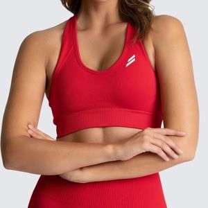Doyoueven hyperflex ruby red sport bra